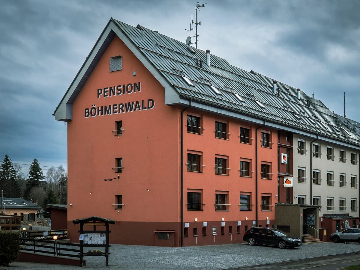 Front view of the Pension Böhmerwald building